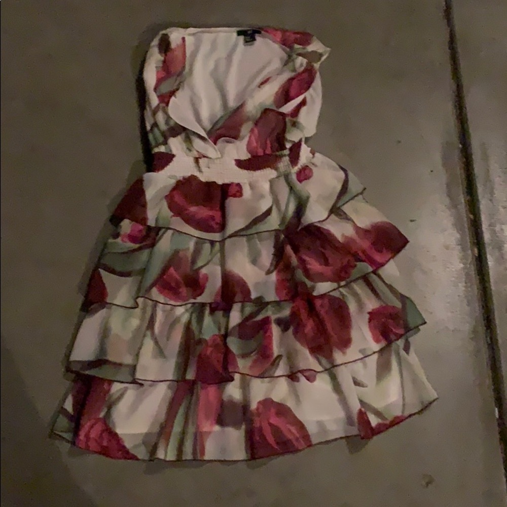 Cute shirt floral print dress!